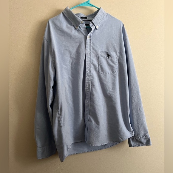 Men’s Blue Button Down - Picture 2 of 7